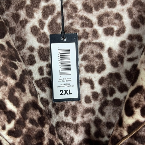 BADGLEY MISCHKA STUDIO CHEETAH LEOPARD SOFT FUZZY MATCHING PAJAMA PJ SET - Picture 13 of 14